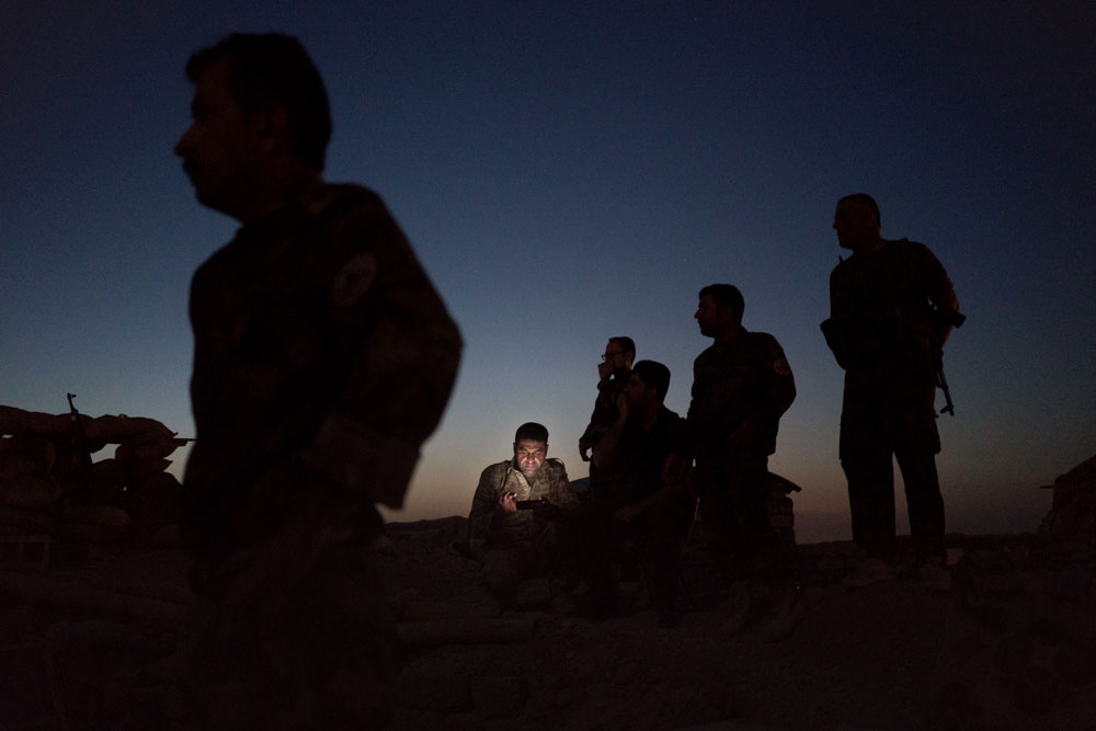 .. البيشمركة تستقبل 21 هاربا من داعش جنوب الموصل