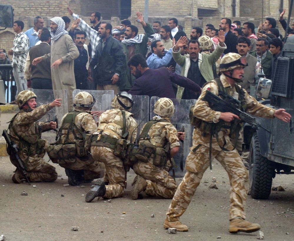 بالصور.. العراق في عام 2003