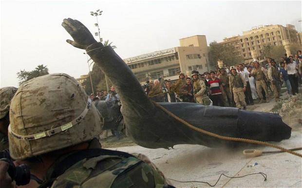 بالصور.. العراق في عام 2003
