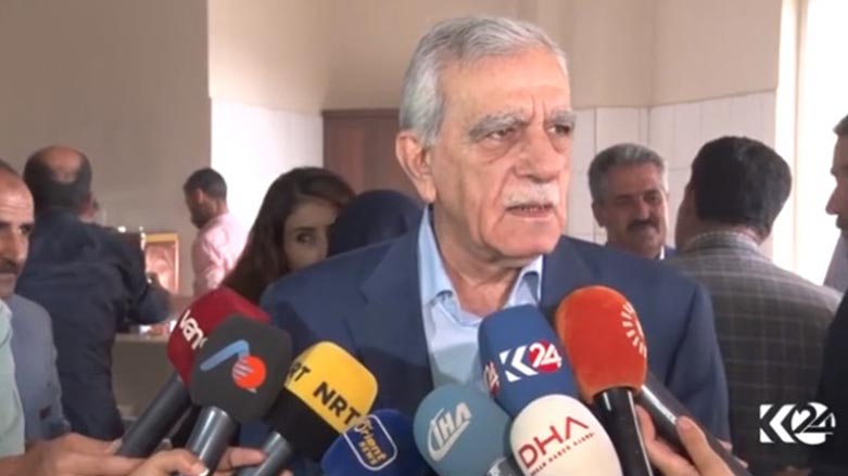 ئه‌حمه‌د تورك يه‌كگرتنى كورد به‌ پێويستييه‌كى حه‌تمى ده‌زانێت