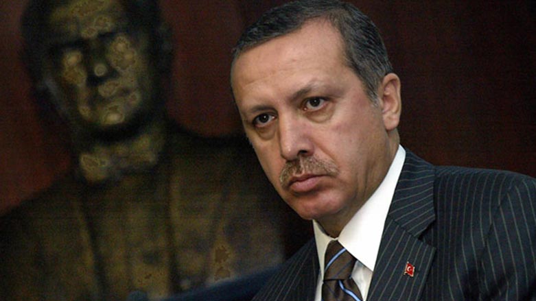 ئه‌ردۆغان ده‌پرسێت بۆ هاوكارى به‌ره‌ى نووسره‌ ناكه‌ن