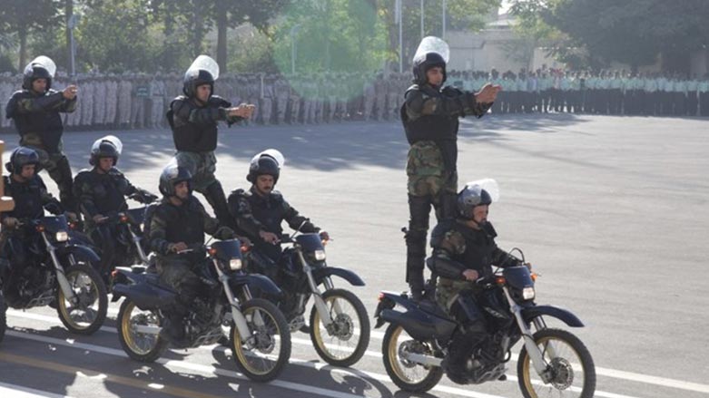 له‌ نه‌غه‌ده‌ مانۆڕێكى سه‌ربازى ئه‌نجام ده‌درێت