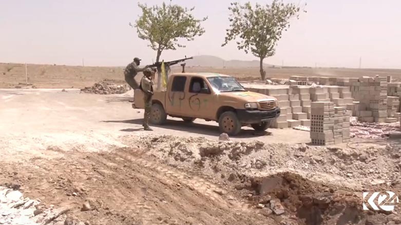 ئه‌نه‌كه‌سه‌ و خۆسه‌رى ديموكراتى له‌ باره‌ى رزگاركردنى ره‌ققه‌ بۆچوونيان جياوازه‌