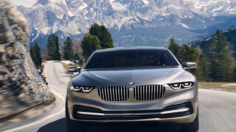 كۆمپانياى BMW ئۆتۆمبێلى بێشوفێر به‌رهه‌مده‌هێنێت