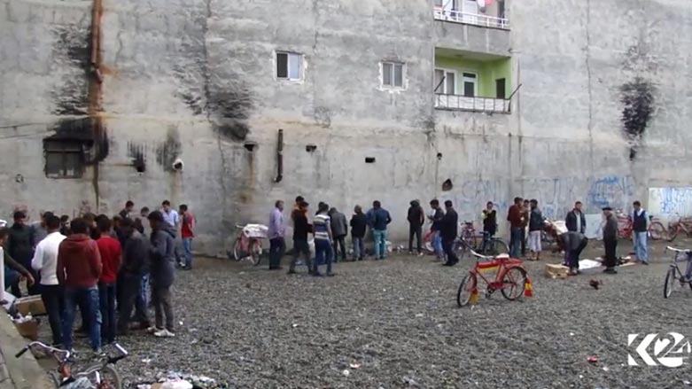 بازارێكى ساده‌ هه‌ژارانى شارى ئيدرى باكوورى كوردستان كۆده‌كاته‌وه‌