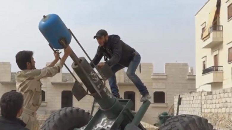 ميليشيا ئيسلامييه‌كان بۆردومانى گه‌ڕه‌كى شێخ مه‌قسوود ده‌كه‌ن