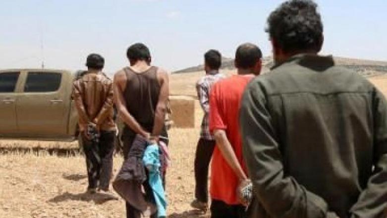 هاووڵاتيانى ده‌وروبه‌رى منبج باسى سته‌مكارى داعش ده‌كه‌ن