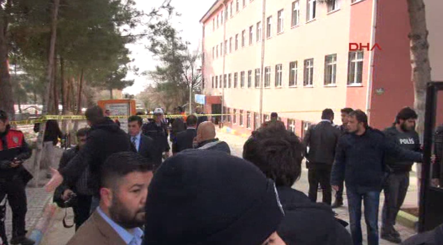Di dibistaneke Kilîsê de teqîn çêbû; 4 birîndar hene