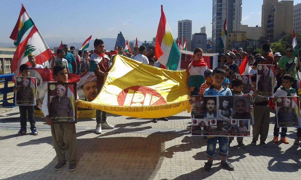 به‌ وێنه‌ و ڤیدیۆ.. كوردانی لوبنان له‌ دژی په‌یه‌ده‌ خۆپیشاندانێكیان سازكرد