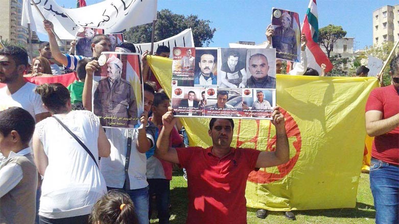 به‌ وێنه‌ و ڤیدیۆ.. كوردانی لوبنان له‌ دژی په‌یه‌ده‌ خۆپیشاندانێكیان سازكرد