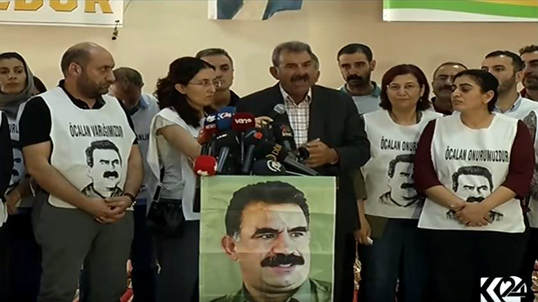 دوای په‌یامه‌كه‌ی ئۆجه‌لان پێڤاژۆی ئاشتی مژاری سه‌ره‌كییه لە توركیا