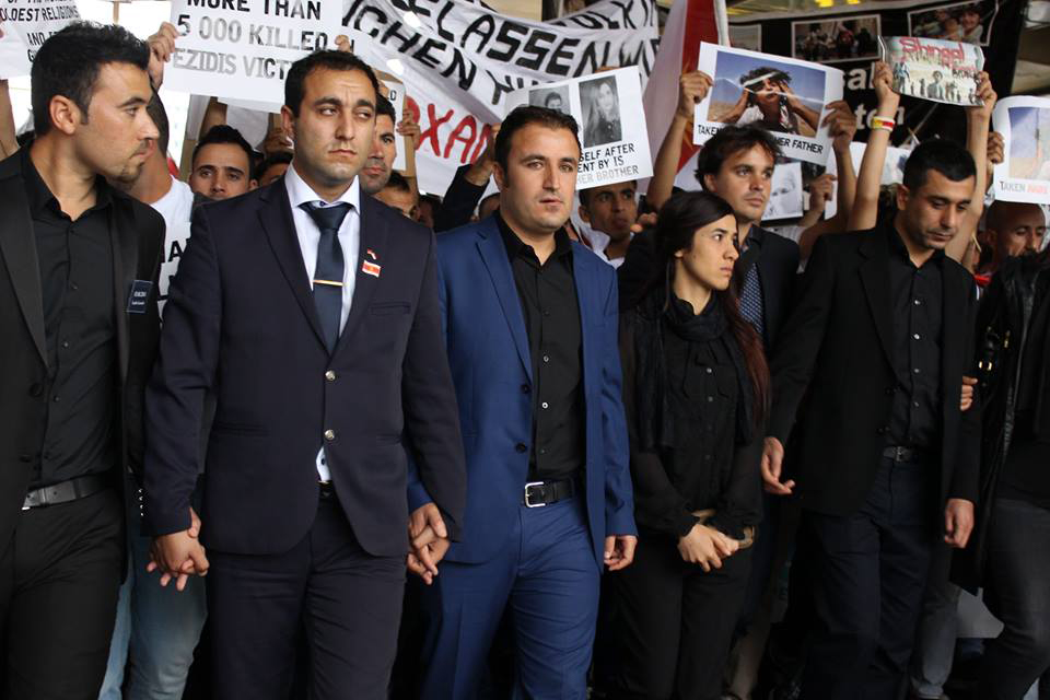 بالصور..مظاهرة ببرلين في الذكرى الثانية لـ