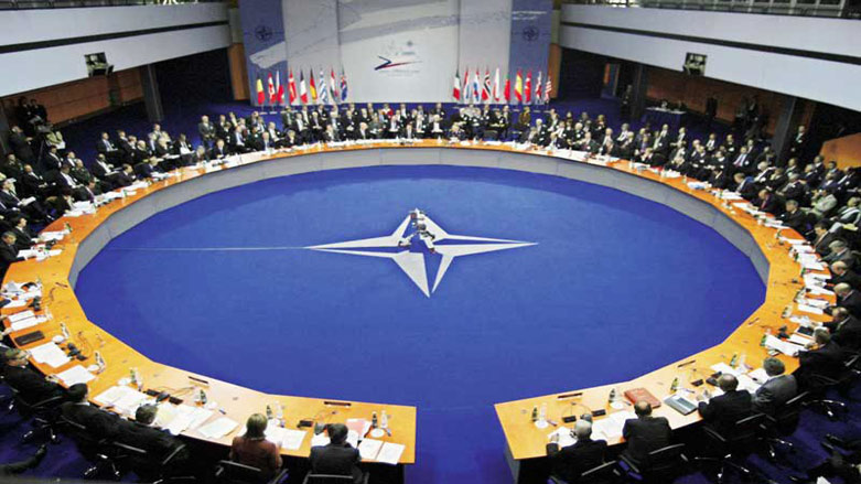 NATO li ser şerr ê Daişê kom dibe