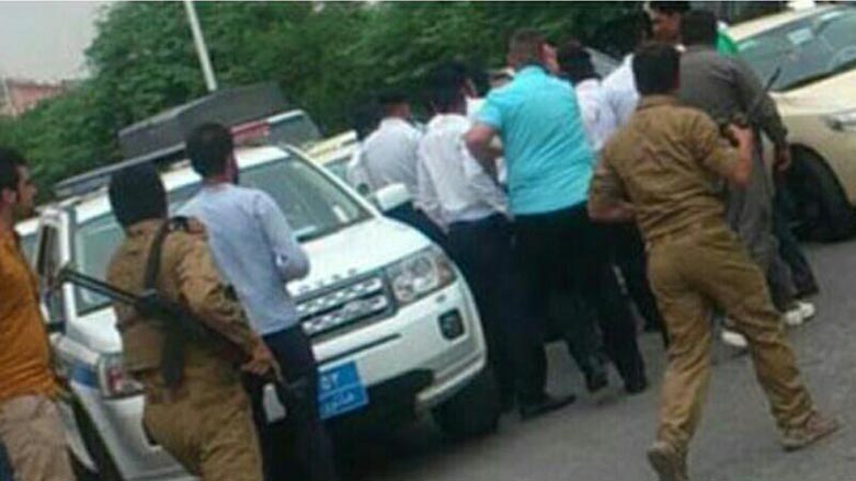 نه‌قیبێك ژماره‌یه‌ك پۆلیسی هاتووچۆی سلێمانی دەستبەسەر ده‌كات
