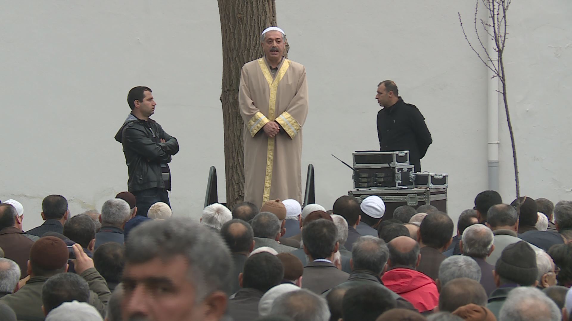 Di nimêja înê de peyamên aştiyê hatin dayîn