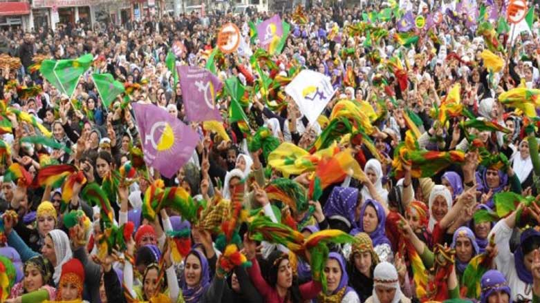 Platforma Jinan: Jinên Bakurê Kurdistanê ji aliyê dewlatê ve tên kuştin