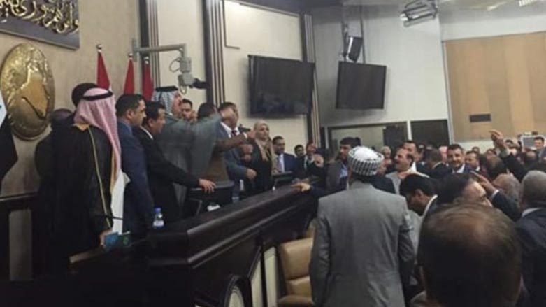 سوننه‌كان گۆڕينى جبوورى ره‌تده‌كه‌نه‌وه‌ و نوێنه‌رێكى كورديش ده‌ڵێت:  شۆڕشی سپیی نییە