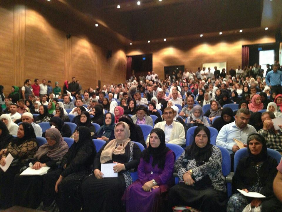 زەوی بەسەر كەسوكاری شەھیدان دابەش دەكرێت