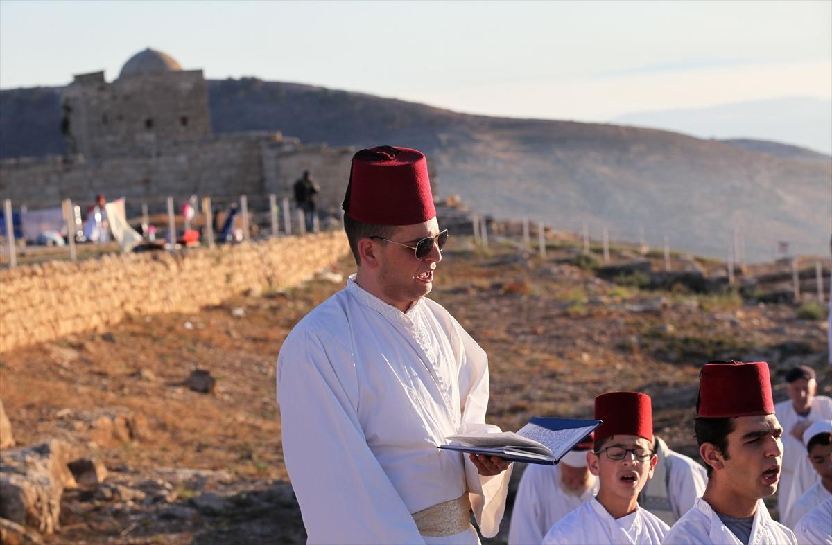 به‌ وێنه‌.. ئه‌وانه‌ی خۆیان پێ له‌ 