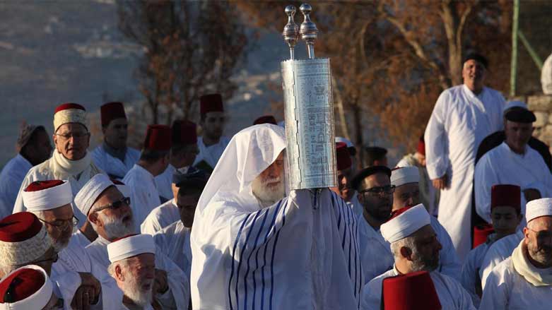 به‌ وێنه‌.. ئه‌وانه‌ی خۆیان پێ له‌ "جوو"ه‌كان جووتره‌ ببینه‌
