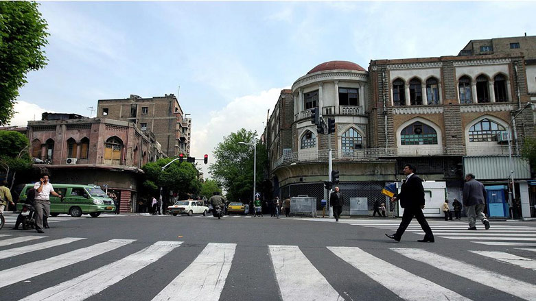 بەریتانیا ھۆشداری دەداتە ھاووڵاتیانی سەردانی ئێران نەكەن