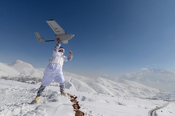 به‌ وێنه‌.. سوپای توركیا له‌ باكووری كوردستان فڕۆكه‌ی بێفڕۆكه‌وان به‌كارده‌هێنێت