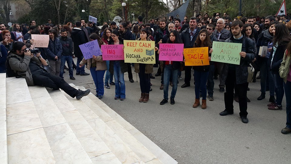 Li Enqerê zextên li ser xwendekaran hatin şermezarkirin