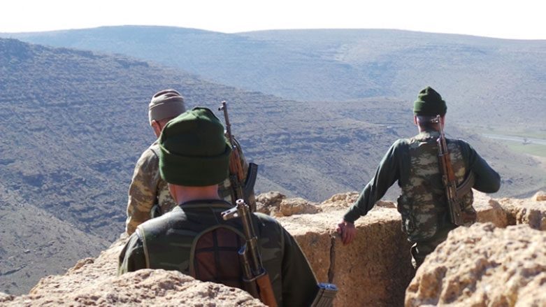 له‌ ئاگری نۆ سه‌رباز و جه‌رده‌وان كوژران