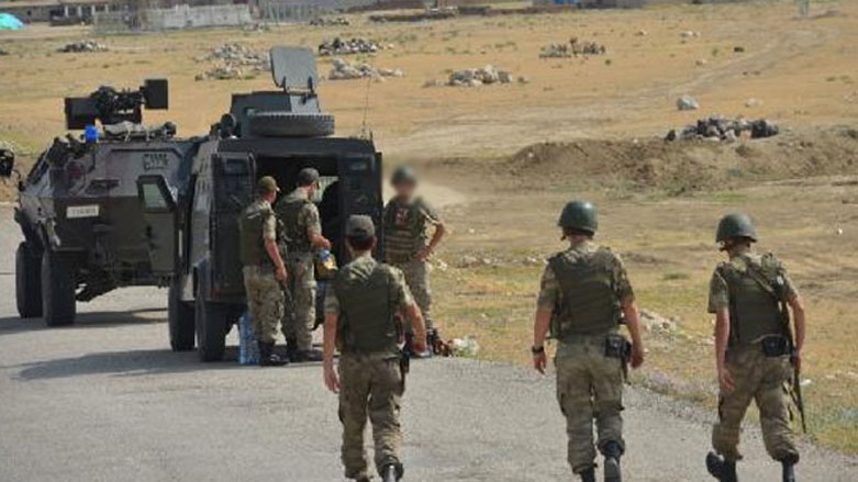 له‌ ئامه‌د دوو سه‌ربازی تورك كوژران