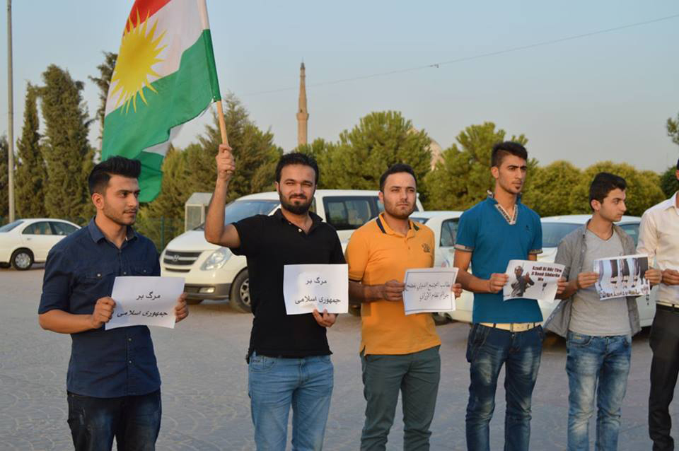  بالصور.. وقفة احتجاجية في اربيل ضد اعدام ايران للكورد
