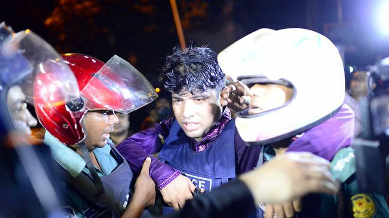 هجوم بنغلاديش ينتهي بتحرير 13 رهينة ومقتل 6 مهاجمين