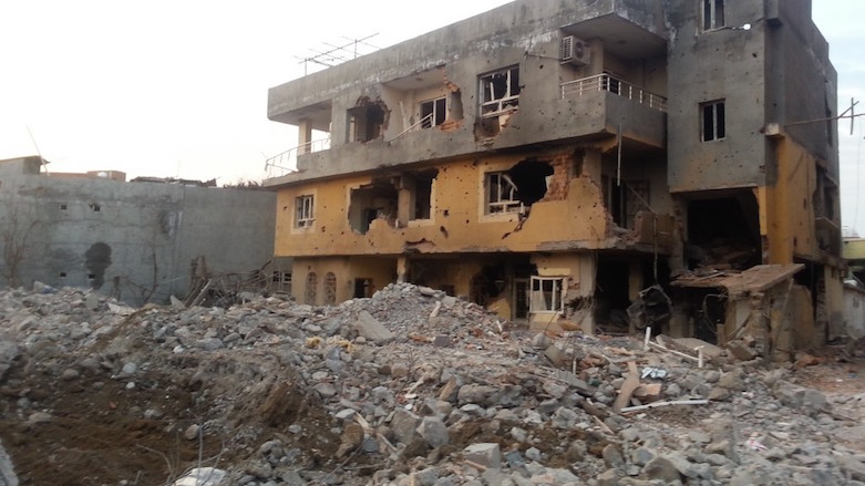 Cizîr: Serpêhatiya Mirov, Kevir û Ajelan