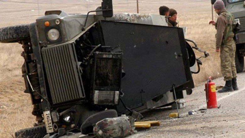 له‌ جوڵه‌مێرگ بۆمبێك به‌ ئۆتۆمبێلێكی سه‌ربازی ته‌قێنرایه‌وه‌