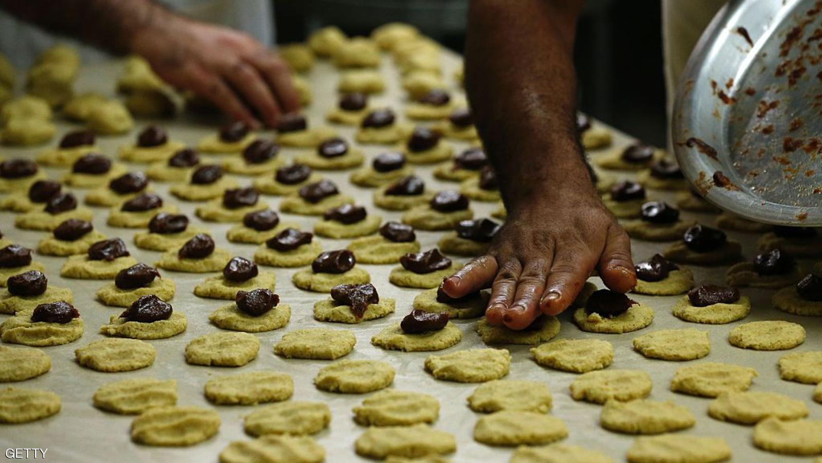 من طقوس المسلمين في القدس عمل الكعك