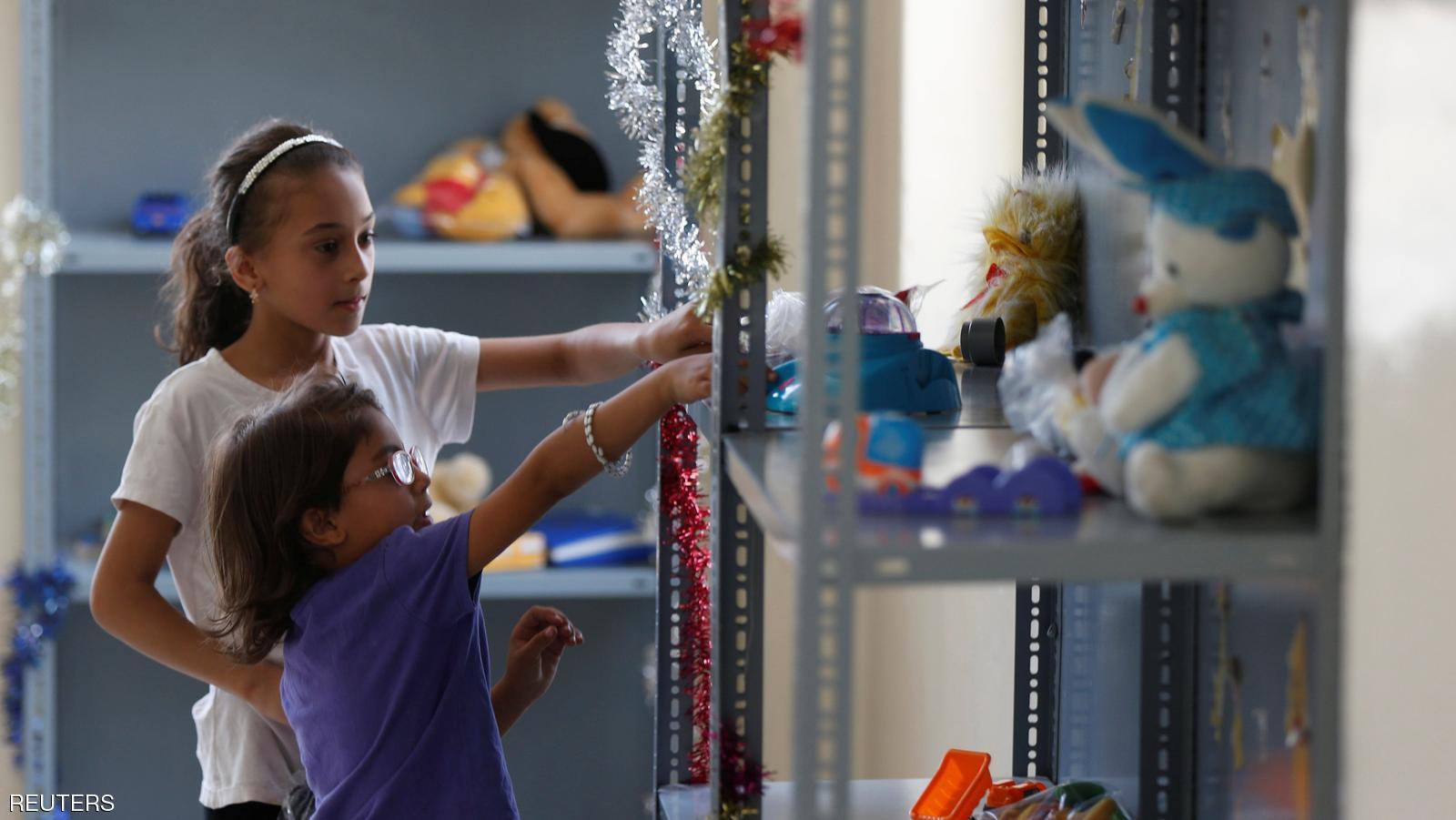 بالصور.. احتفالات المسلمين بعيد الفطر حول العالم