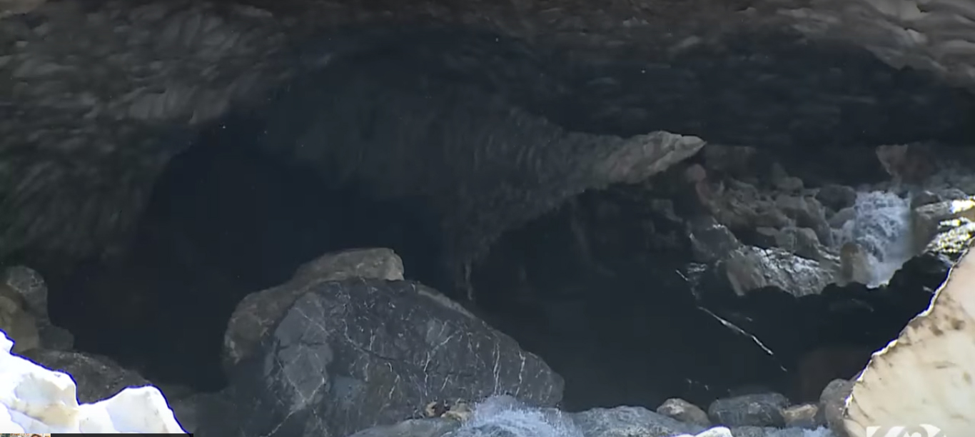 بالصور.. ثلوج بجبال كوردستان في الصيف القائظ 