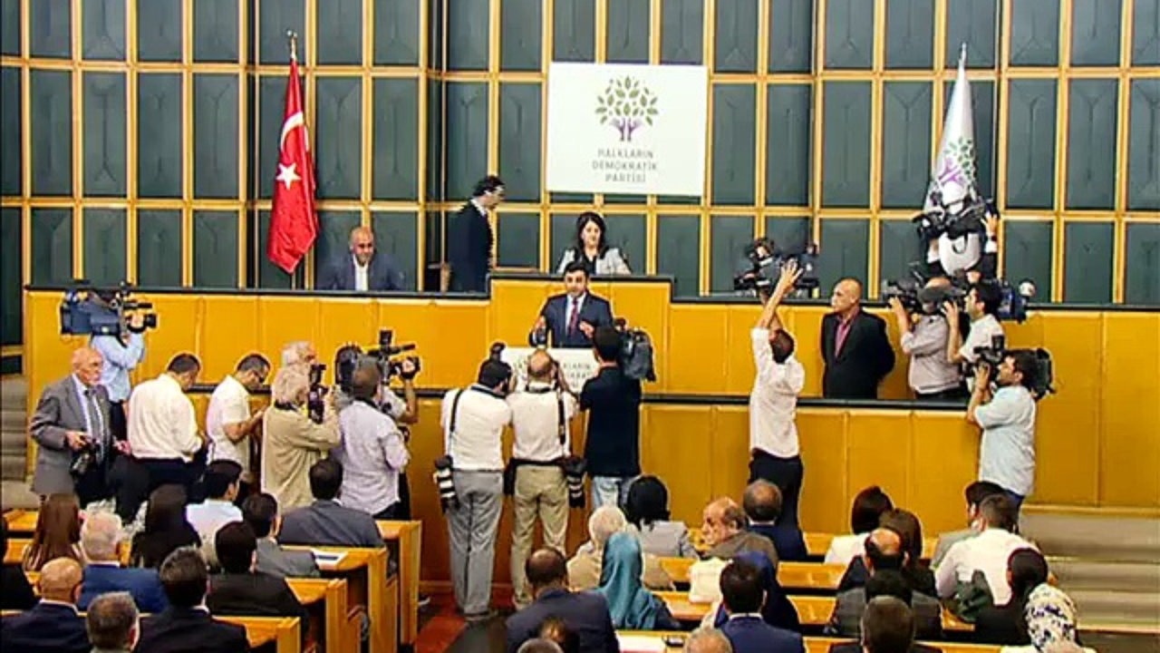 هه‌ده‌په‌ پرۆژه‌یه‌ك بۆ چارەسەركردنی ئاشتیانەی پرسی كورد پێشكەش دەكات