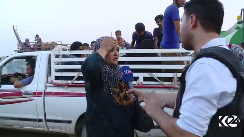 بالصور.. البيشمركة تستقبل مئات النازحين في الخازر