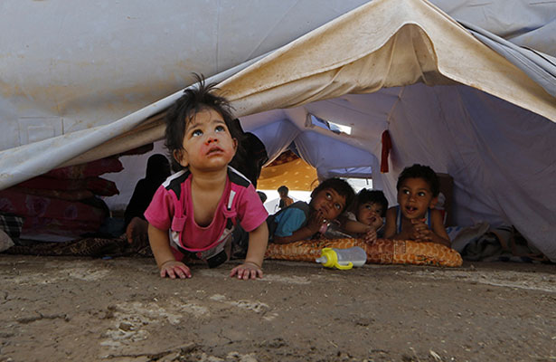 سقوط العشرات في قصف استهدف نازحين شمال تكريت