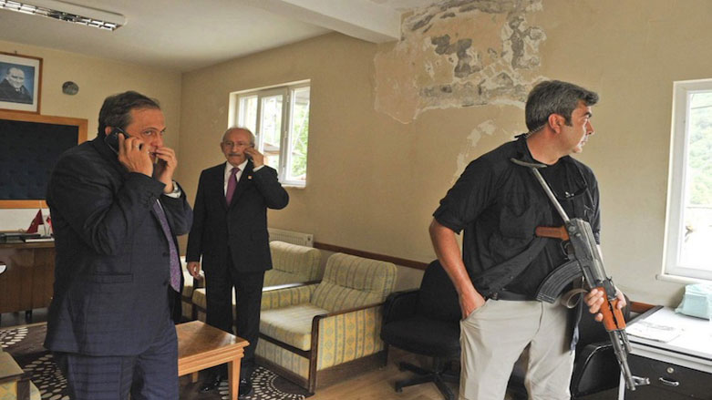 په‌كه‌كه‌ هێرشكردنه سه‌ر كاروانی ئۆتۆمبێله‌كانی سه‌رۆكی جه‌هه‌په‌ به‌ ئه‌ستۆ گرت