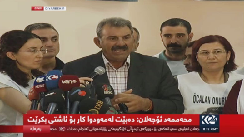 محمد اوجلان: زعيم العمال الكوردستاني بصحة جيدة ويريد احلال السلام