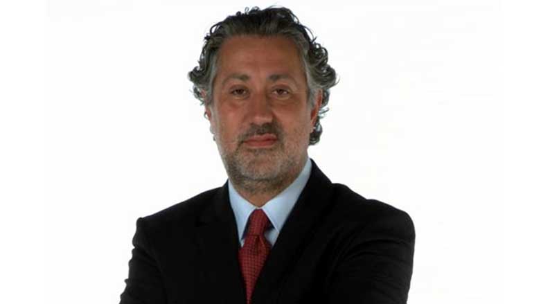 Berpirsê rojnameya "Cumhuriyet" Murat Sabuncu  hat girtin