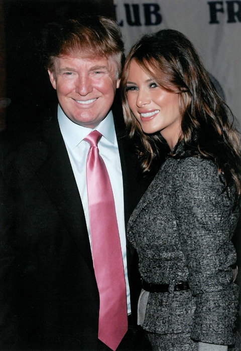 به‌ ڤیدیۆ: هاوسه‌ره‌كه‌ی تره‌مپ دزی ده‌كات