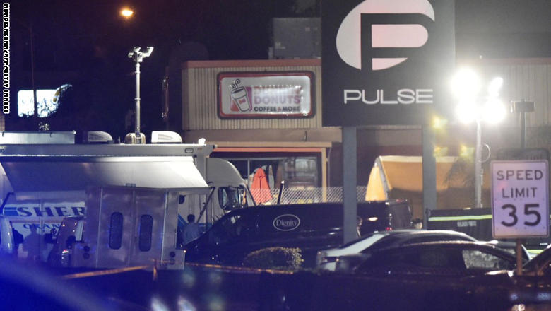 بالصور.. هجوم أورلاندو