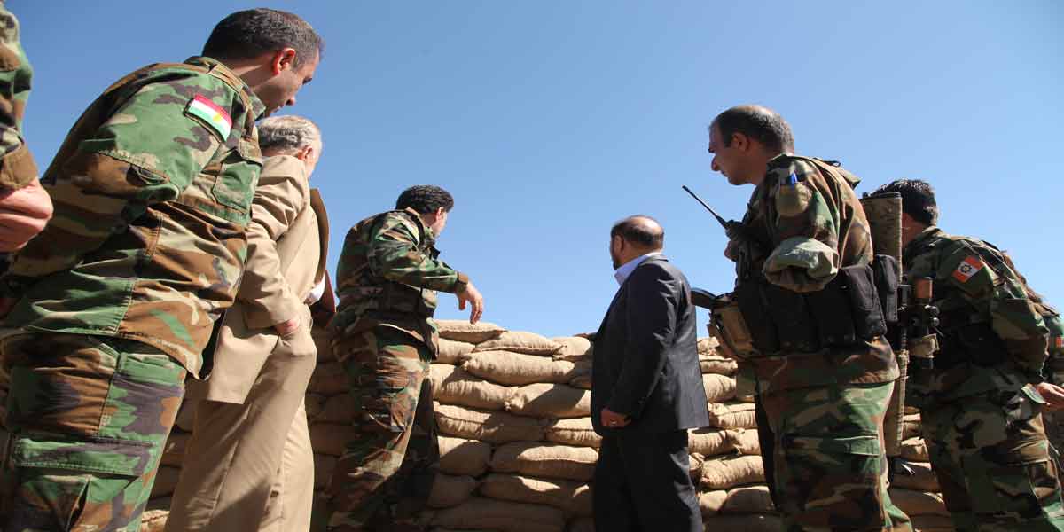 بە وێنە.. شڤان پەروەر و عەلی پێشەوا قازیی لە بەرەکانی جەنگ