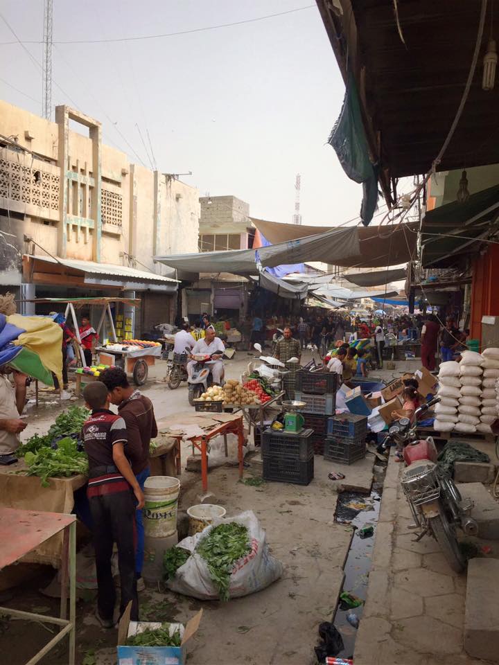 بالصور.. الحياة تدب مجددا في سوق الرمادي