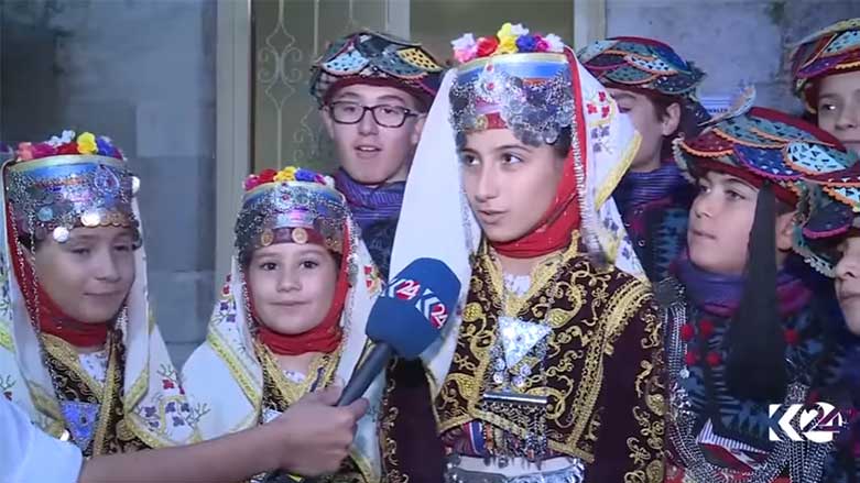 Rengên Tirkiyê li Stenbolê hatin cem hev