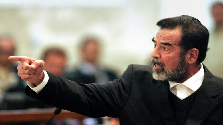  سه‌دام له‌ ئیسرائیله‌ و سێڵفی له‌گه‌ڵدا ده‌گرن