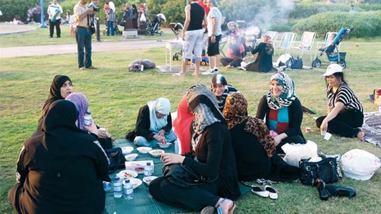 شم النسيم.. موسم سنوي لتناول الأسماك لدى المصريين عبر التاريخ