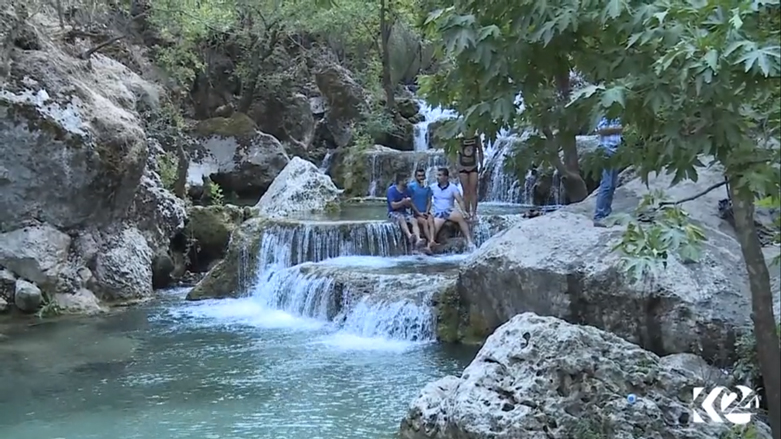 بالصور.. كوردستان تسجل تزايدا باعداد السياح وتحقق انتعاشا بالواردات